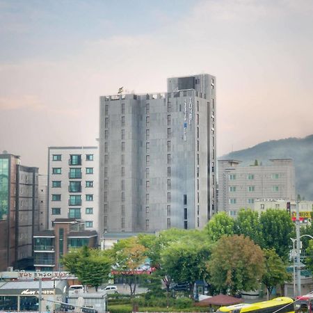 Trang Blue Hotel Сеул Екстериор снимка