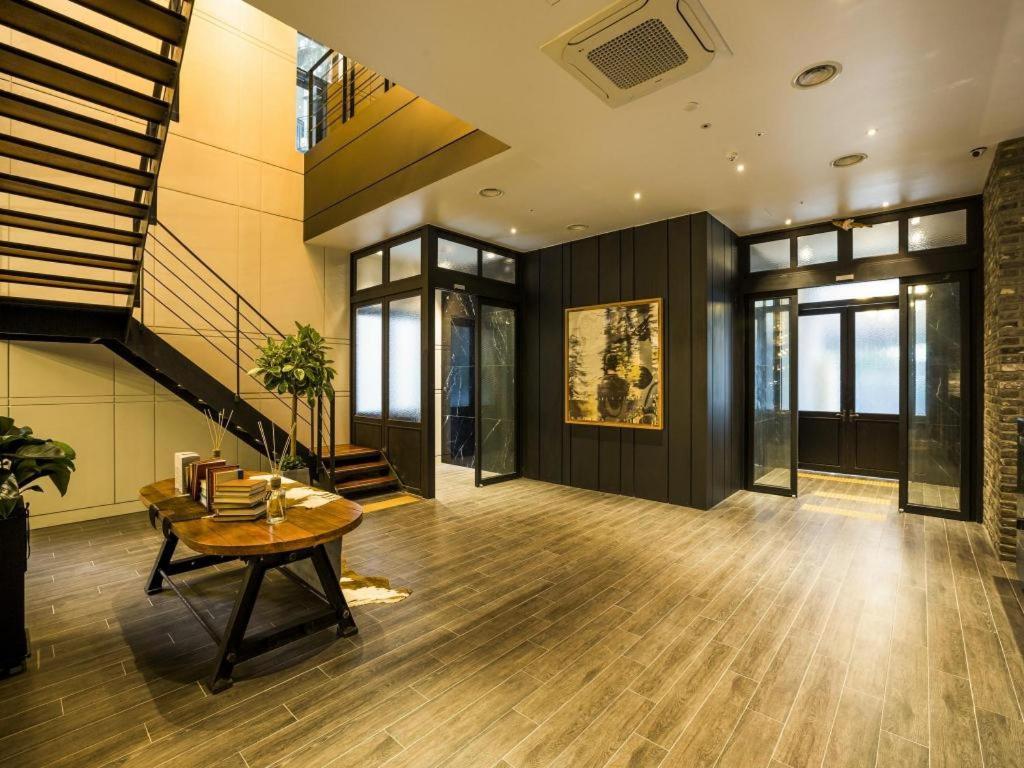 Trang Blue Hotel Сеул Екстериор снимка