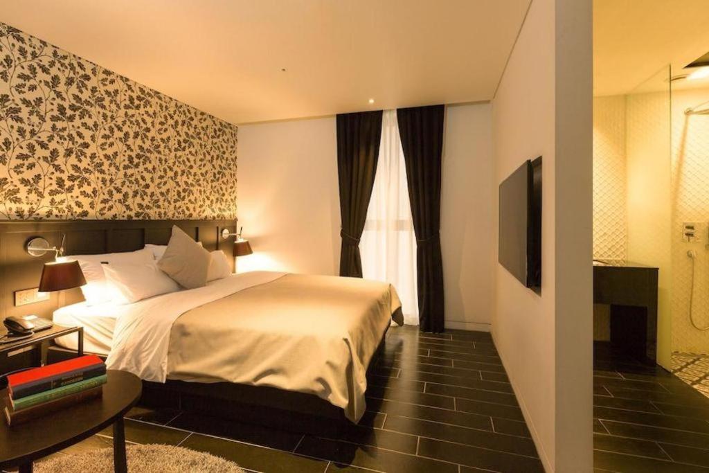 Trang Blue Hotel Сеул Екстериор снимка