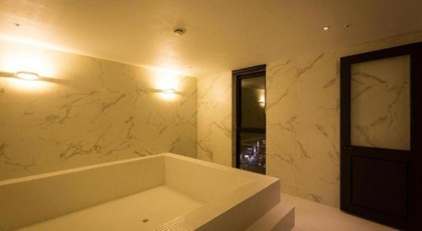Trang Blue Hotel Сеул Екстериор снимка