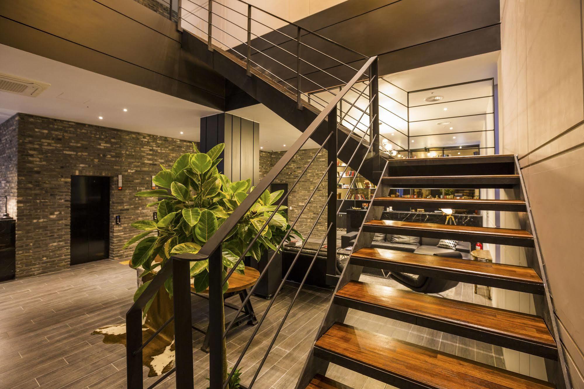 Trang Blue Hotel Сеул Екстериор снимка