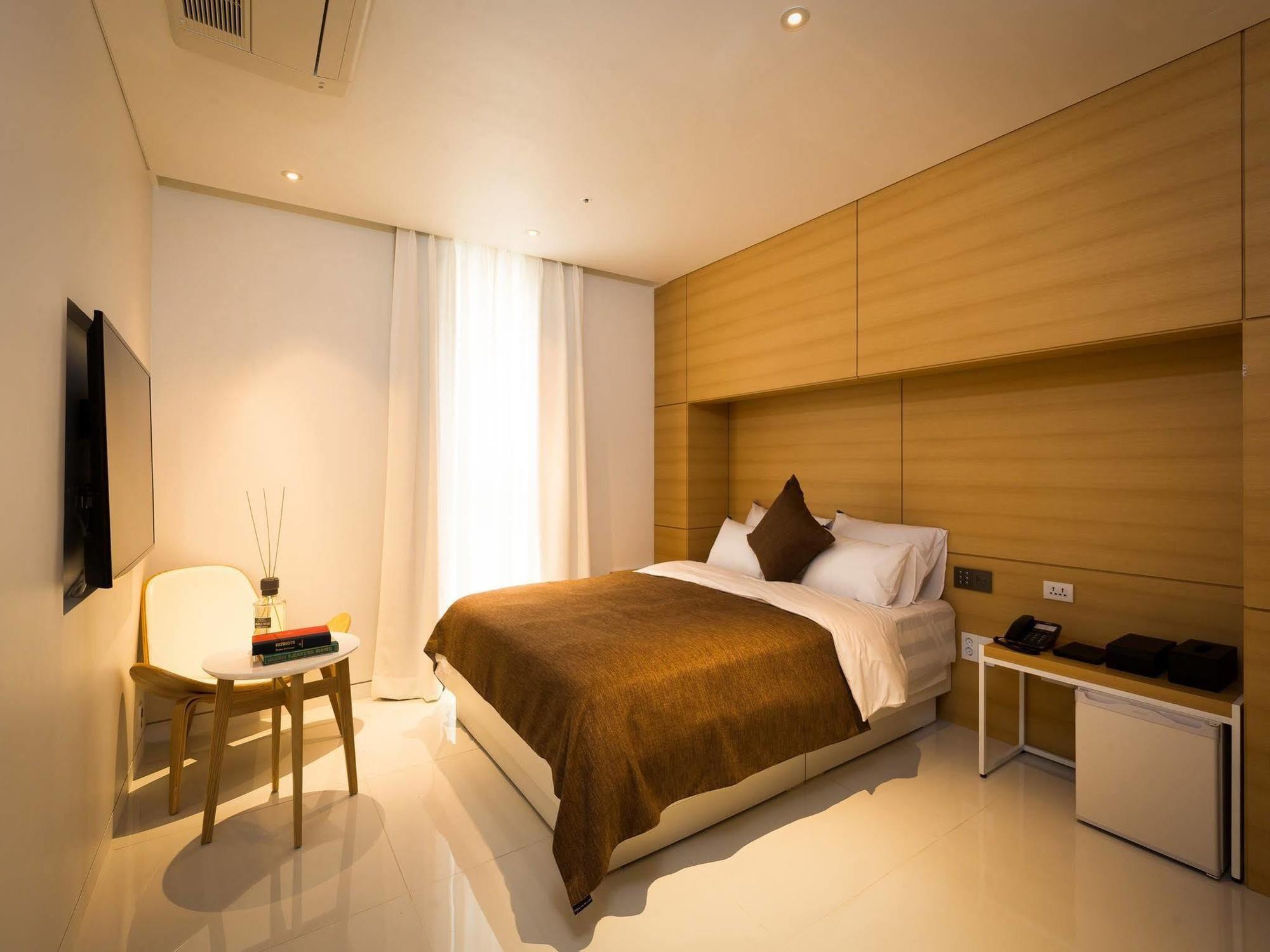 Trang Blue Hotel Сеул Екстериор снимка