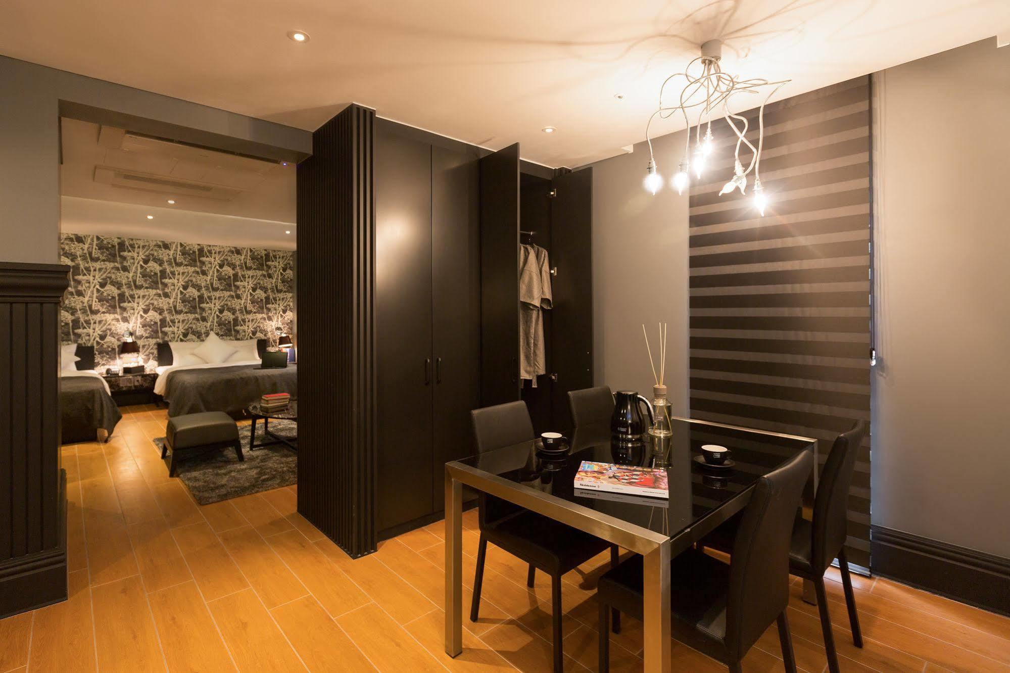 Trang Blue Hotel Сеул Екстериор снимка