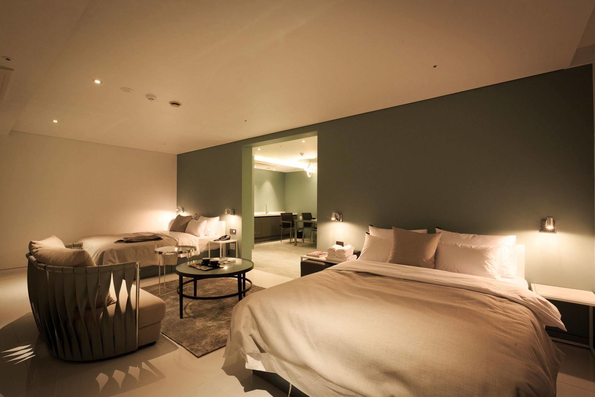 Trang Blue Hotel Сеул Екстериор снимка
