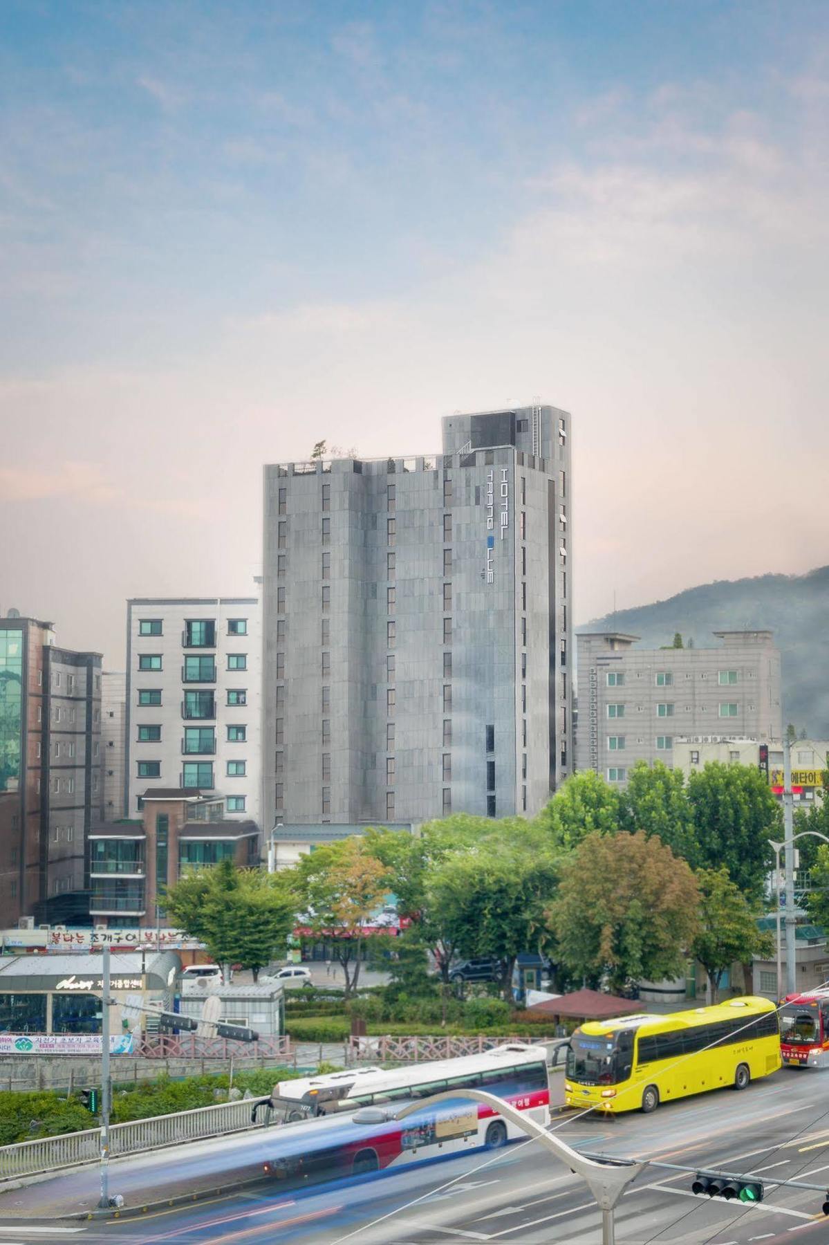 Trang Blue Hotel Сеул Екстериор снимка